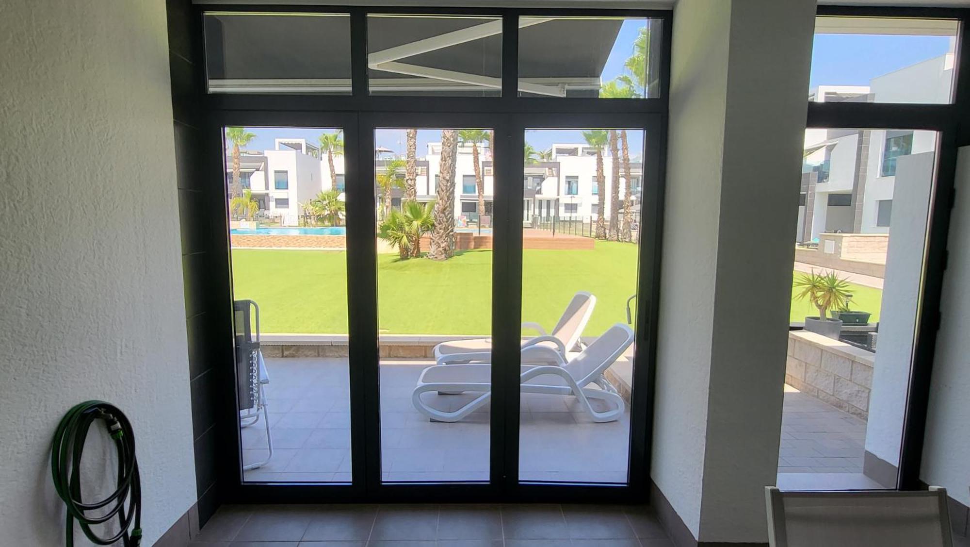 Oasis Beach Orihuela Exterior photo
